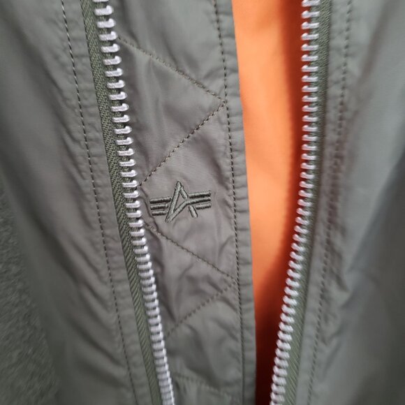 (Pre-owned) Alpha Industries MA-1 Bomber Flight Jacket (Reversible) (XL) - Picture 5 of 10